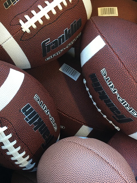 湖记：我猜若西部球队在首轮打灰熊或者火箭 那他们会很兴奋.